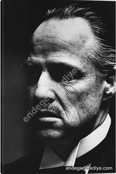 Efsanevi Karakter: Sinematik Portre Kanvas Tablo