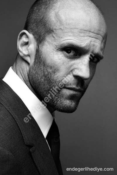 Siyah Beyaz Karizma: Beyefendi Portresi Kanvas Tablo