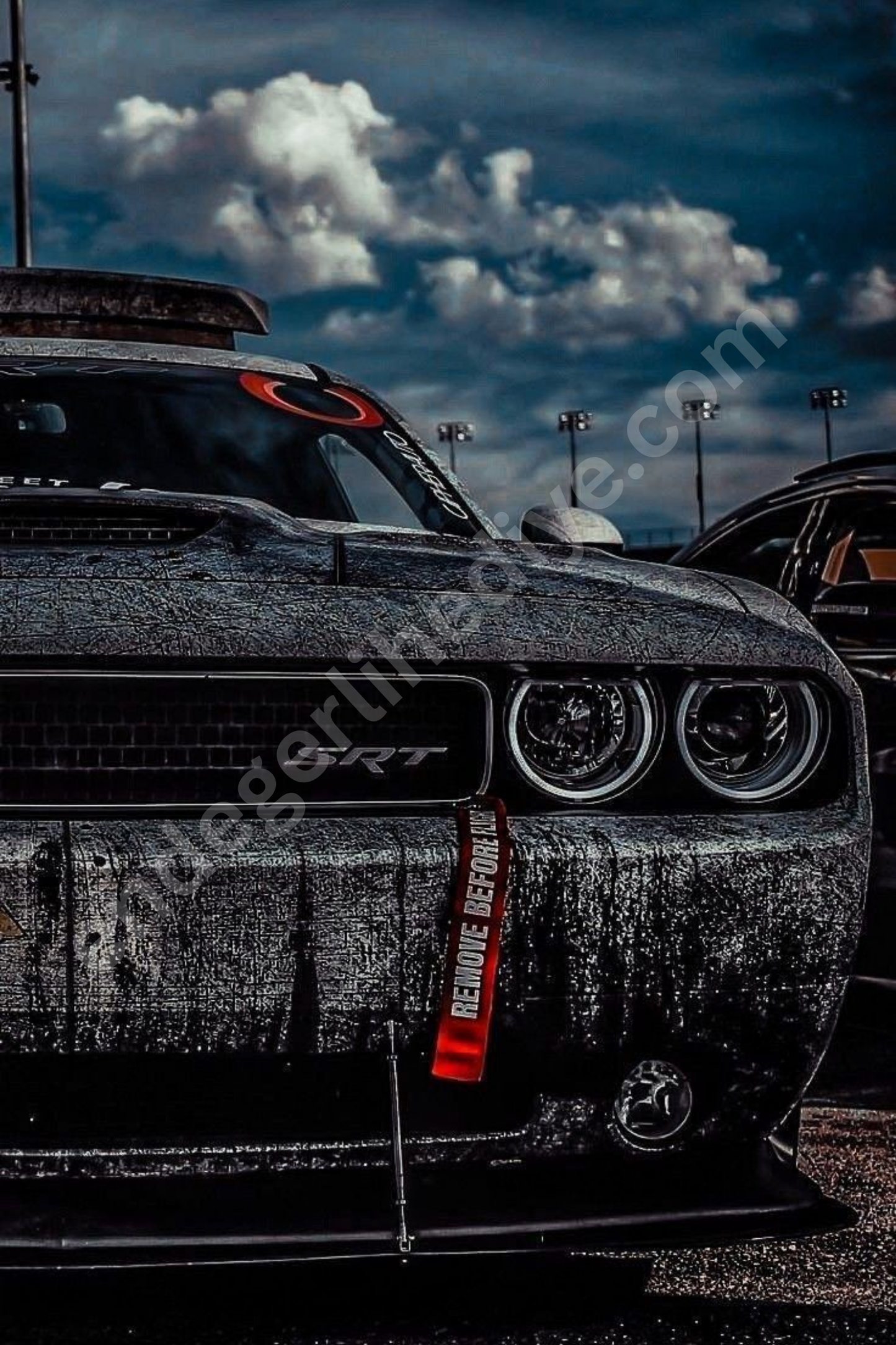 SRT Güç ve Karanlık – Sinematik Otomobil Kanvas Tablo